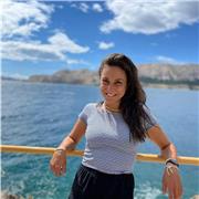 Online Yoga und Pilates Stunden für alle Alters- und Fitnesslevel